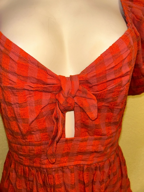 Trixxi Red Tie-Front Puff Sleeve Asymmetrical Dress - Picture 3 of 7